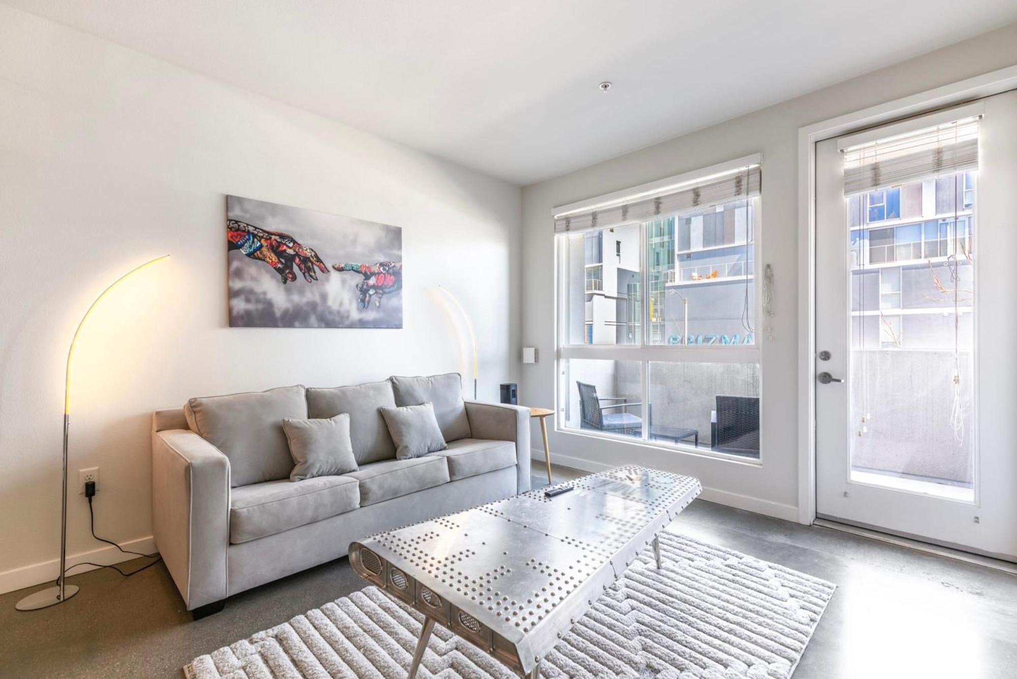 New 2Br Luxury Apartment Hollywood ロサンゼルス エクステリア 写真