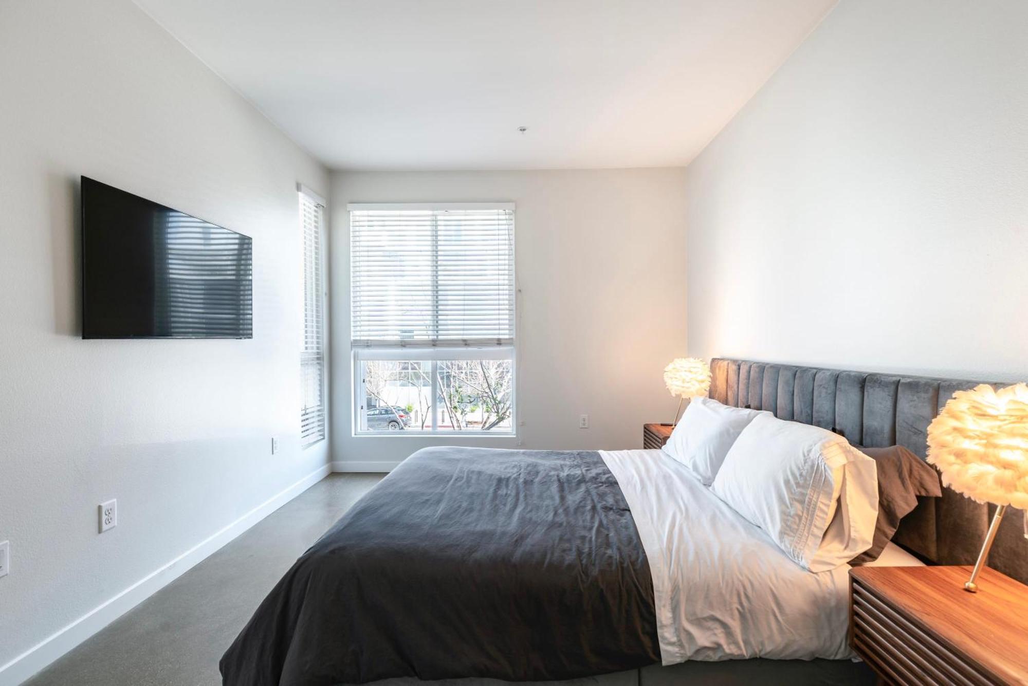New 2Br Luxury Apartment Hollywood ロサンゼルス エクステリア 写真
