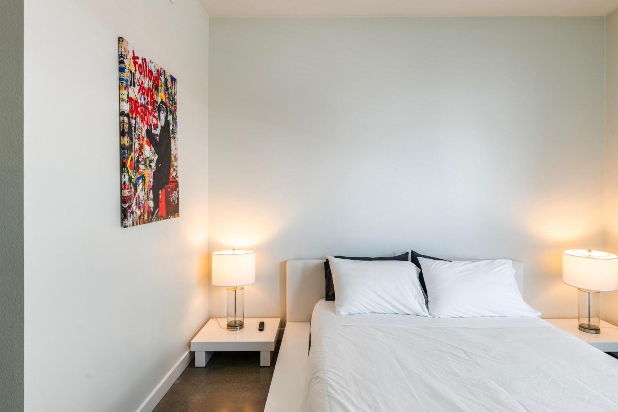 New 2Br Luxury Apartment Hollywood ロサンゼルス エクステリア 写真