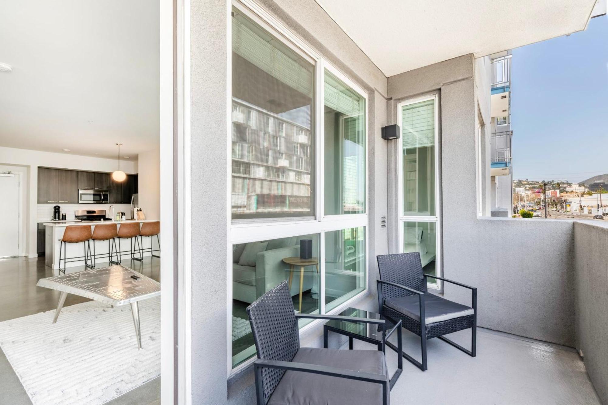 New 2Br Luxury Apartment Hollywood ロサンゼルス エクステリア 写真