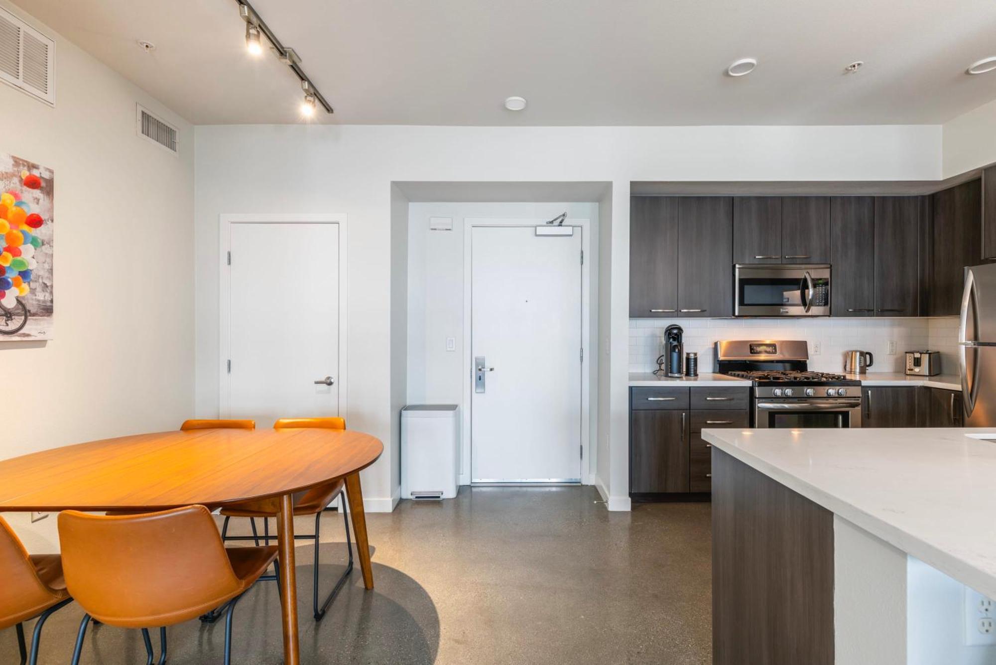 New 2Br Luxury Apartment Hollywood ロサンゼルス エクステリア 写真
