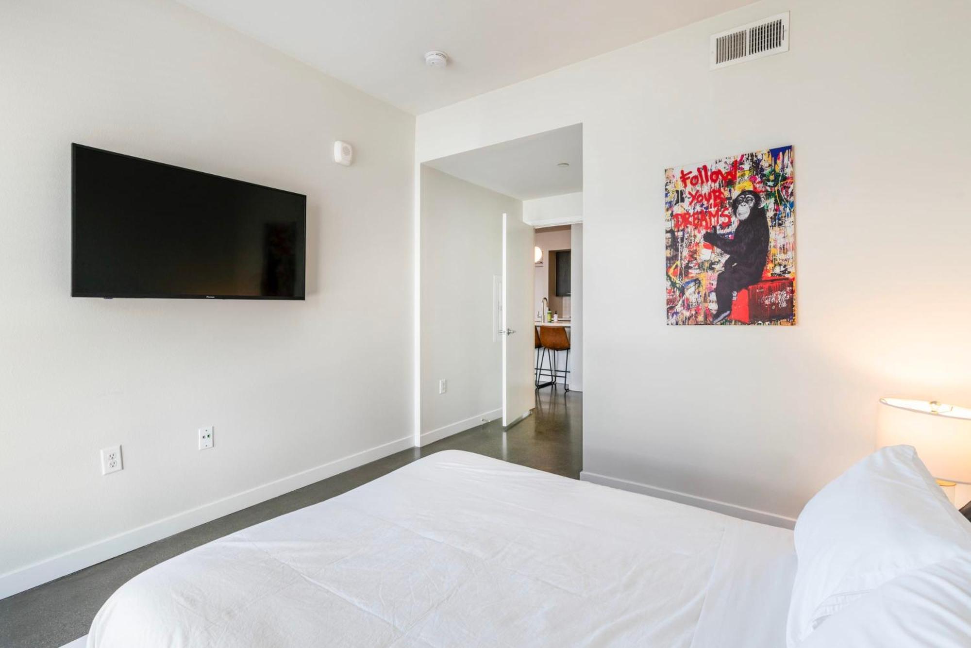 New 2Br Luxury Apartment Hollywood ロサンゼルス エクステリア 写真