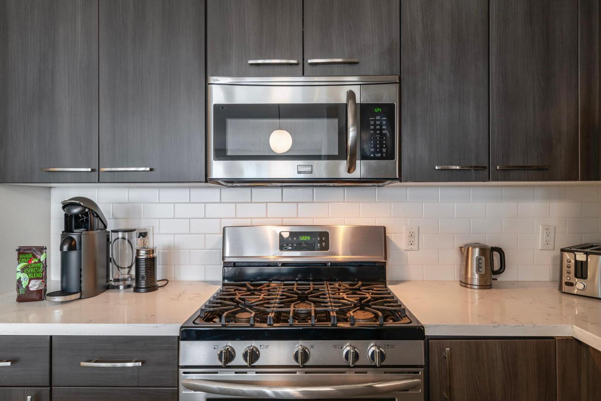 New 2Br Luxury Apartment Hollywood ロサンゼルス エクステリア 写真