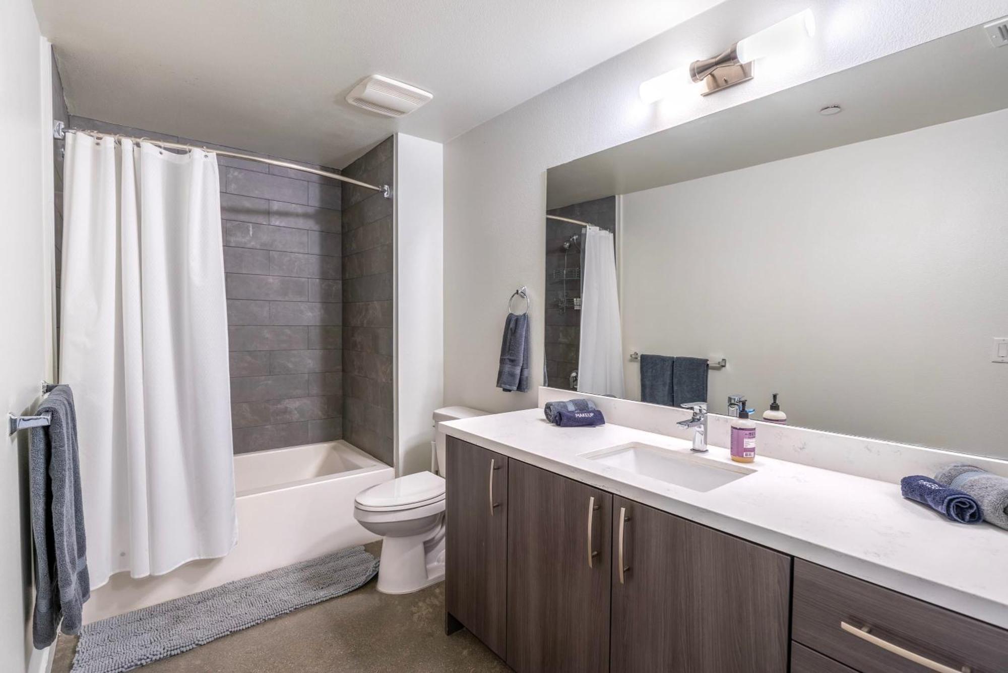 New 2Br Luxury Apartment Hollywood ロサンゼルス エクステリア 写真